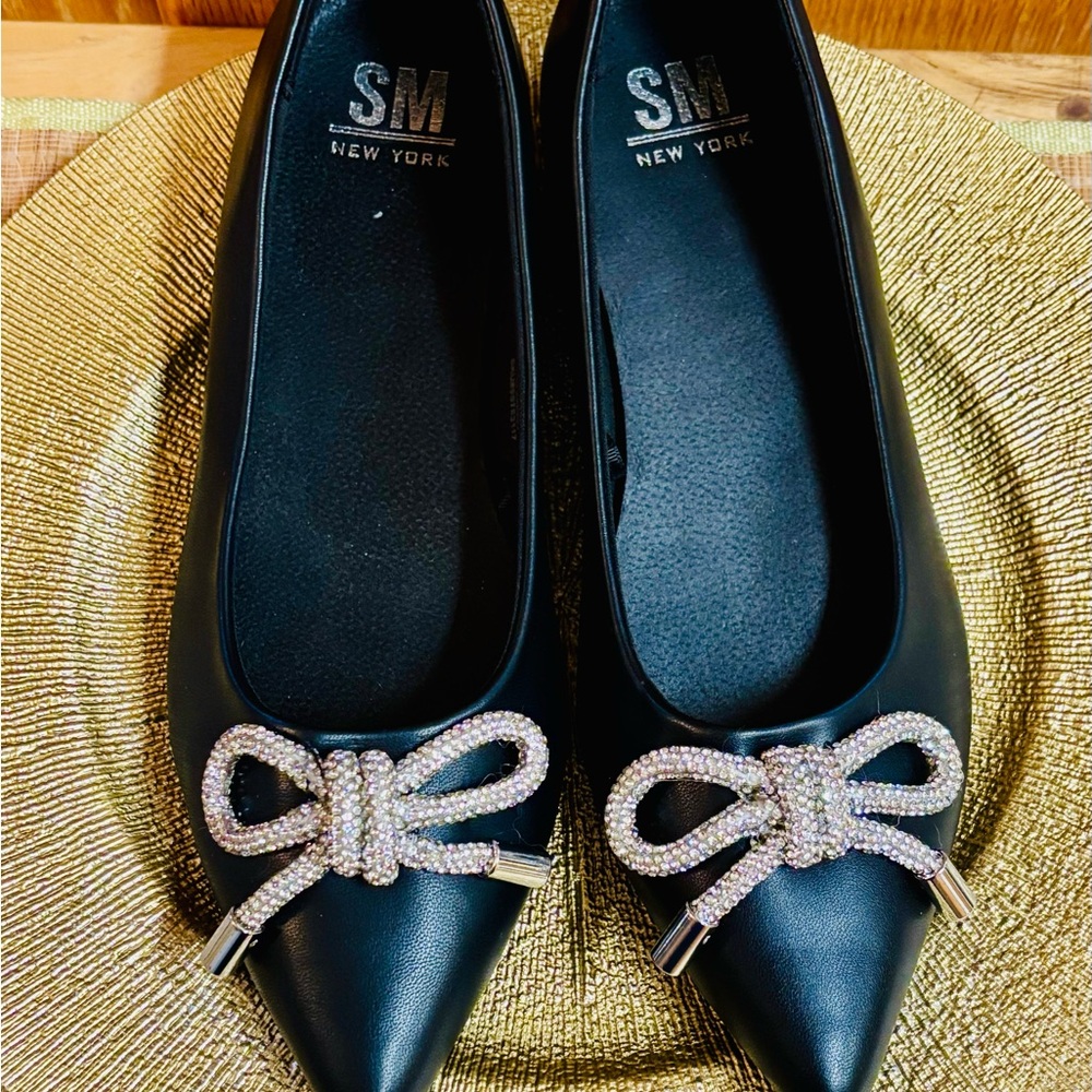 SM New York pointed toe silver bow black ballerina flats shoes - Picture 2 of 7
